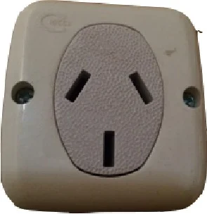 MODULO 1 TOMACORRIENTE 20AMP